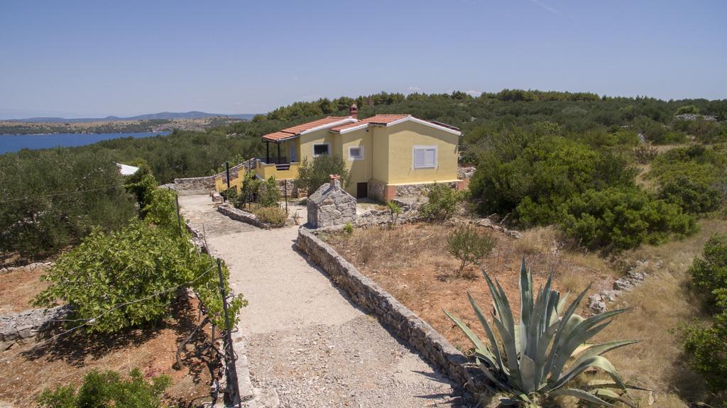 Holiday House Rusticana Sali, Dugi Otok Near Np Kornati Экстерьер фото